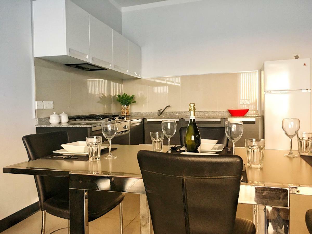 Moby Dick Xlendi Holiday Apartments 외부 사진